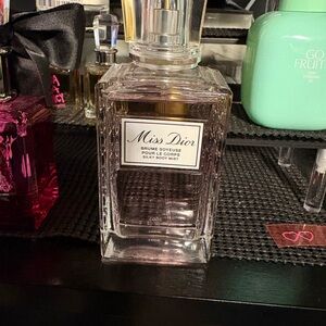 Dior Miss Dior Silky Body Mist